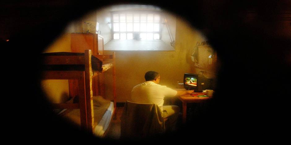 #Belgique – Radicalisation en prison : les détenus ont accès à des chaînes de télé islamistes
