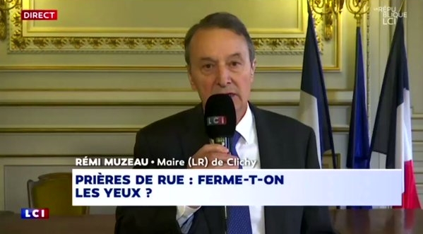 Des tracts appelant à tuer les Juifs et les mécréants ont circulé lors des prières de rue militantes