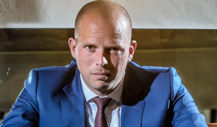 Portrait : Theo Francken, le Flamand anti-migrants