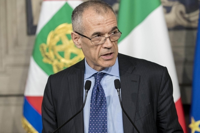 #Italie 🇮🇹 Le président nomme un ancien du FMI pour diriger un gouvernement de transition, au mépris de la décision populaire