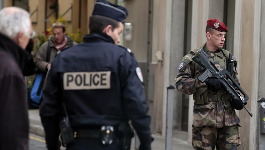 🇫🇷 Trente jours de formation pour devenir policier