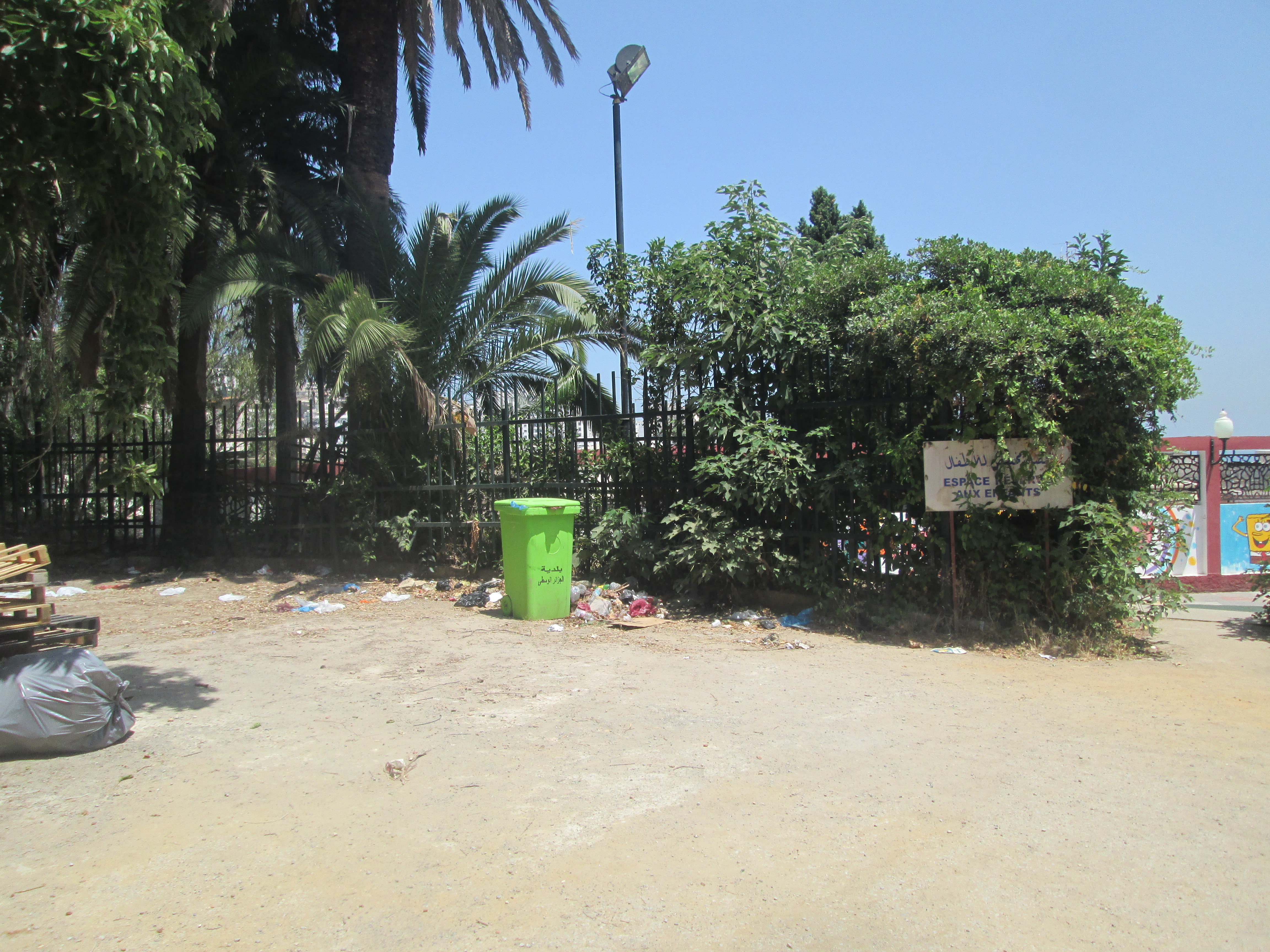Vandalisme à Alger : Le vandalisme de nos racailles est-il tourné contre nous ou simplement inscrit dans leur nature ?