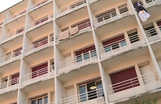 #Toulouse 🇫🇷 400 demandeurs d’asile investissent une résidence étudiante