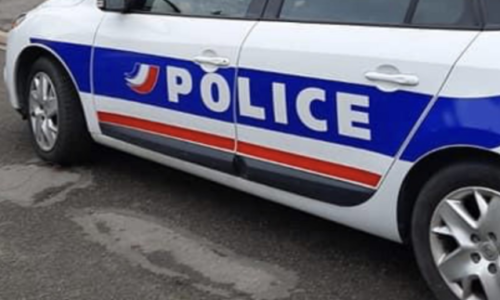 #Compiègne 🇫🇷 Un policier blessé au visage par un tir de mortier d’artifice